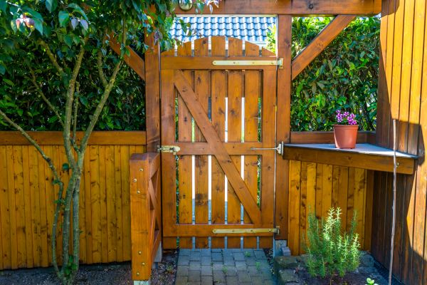 Wood Gate Repair in Beaumont