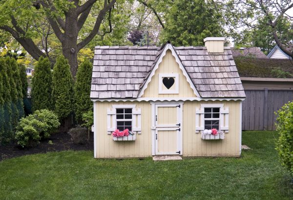 Playhouse Assembly in Beaumont