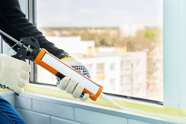 Cost of Window Recaulking Service in Beaumont