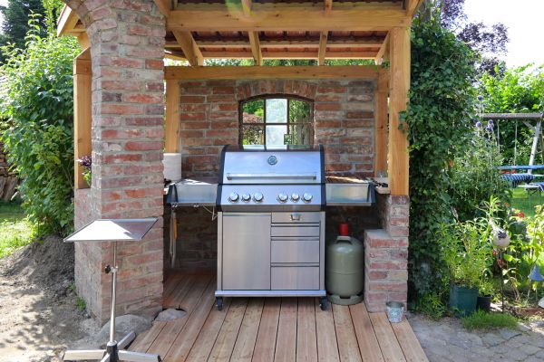 Propane Grill Assembly in Beaumont