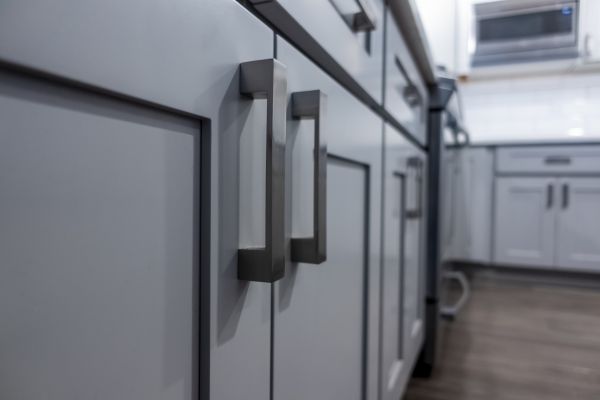 Hardware Mounting in Beaumont
