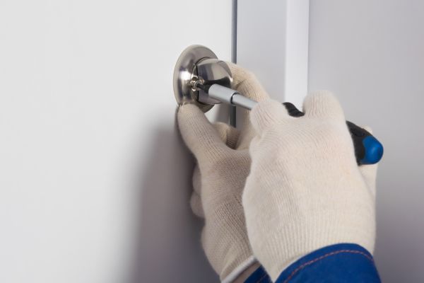 Deadbolt Replacement in Beaumont