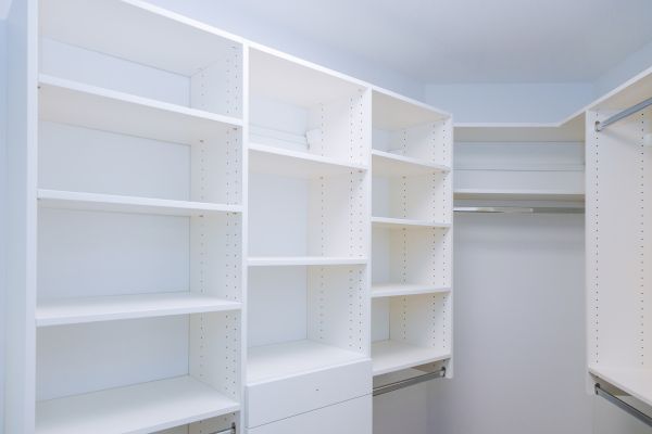 Cost of Shelf Mounting in Beaumont
