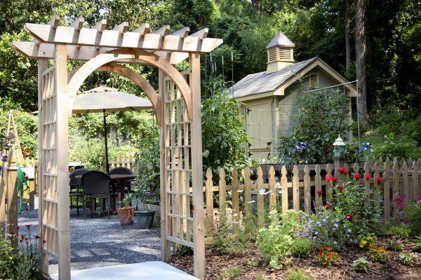 Trellis Mounting in Beaumont